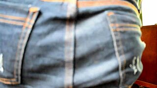 Indian novinha gets oral and assfucking in hardcore gangbang!