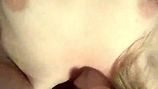 Katrinax is masturbating wet and wild 😈