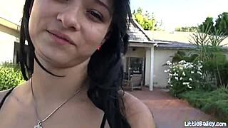 Petite Bailey Masturbates Outdoors 😍