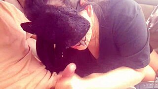 Thai Girl Sucks Boyfriend's Cock In The Car