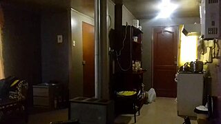 Who is this fat guy with the Chinese, Asian, and Arab amateurs?