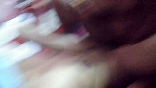 โมเดล ฮานิฟ พีเค และน้องสาวในเซ็กซ์หมู่บ้านร้อนแรงด้วยบิกินี ดูดและเย็ด