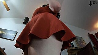 watching giantess flirt with jane judge