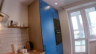 เย็ดป่าเถื่อนในครัวกับหีใหญ่... โอ้ยฉันชอบมากเลย