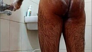 dude jerks off in the shower and shoots his load