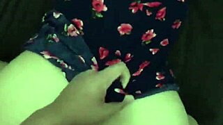 otaku ofrecida me propone chuparmela en video casero amateur con doggystyle.