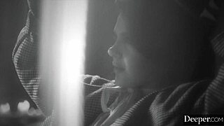 곡선미 배우 발렌티나, 인종교배 동료들과 더블 펜으로 미쳐