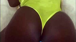 Solo anal with huge dildo