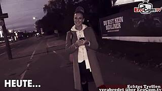 Schlanke Reife Rothaarige Deutsche Frau Beim POV Sextreffen In Der Öffentlichkeit