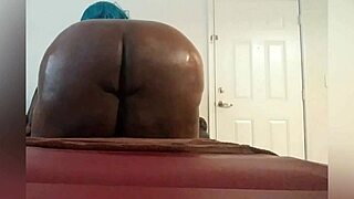 ts mimi gives a new xzotic touch massage with assfucking and sucking