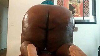 ts mimi gives a new xzotic touch massage with assfucking and sucking