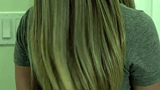 Housewife's Affair In 4K!