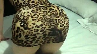 Cheating wife deepthroats her lover passionately.