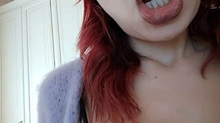 Stepmom in glasses seduces with homemade charm