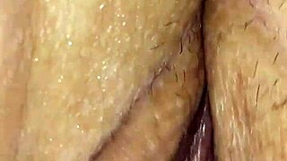 juicy pussy begging for attention