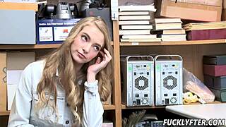 lana sharapova featured in case 7492305