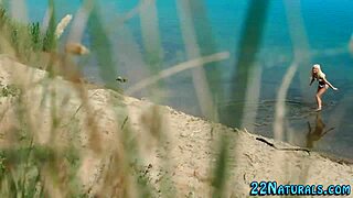 i sucked that blonde babe's cock on the beach, natural tits bouncing