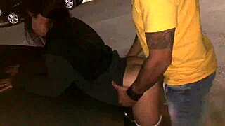 Novinha Transa Na Rua Sem Camisinha In Public Outdoor Setting