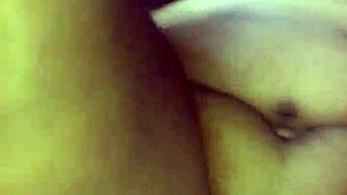 phat pussy creams on big black dick