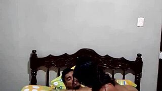 sexy chat on web turns into oral sex session