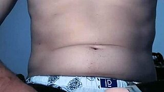 i give handjob with vibrating toy on pussy