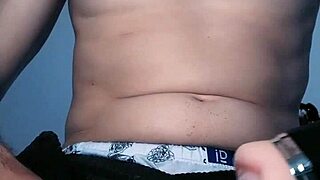 i give handjob with vibrating toy on pussy