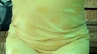 البيروفية تتغيب عن العمل لتبقى في المنزل تتمايل وتنتظر زوج أمها لينيكها