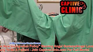 i accidently saw angel santana naked behing the scenes chating with doctor tampa befor the scene