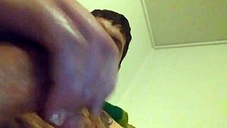 i'm mr haller masturabting solo here