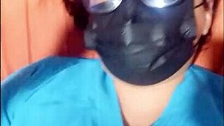 Latina big ass woman starts in homemade porn with tight vagina