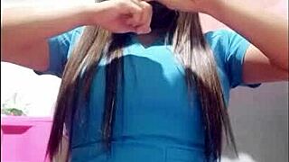 Latina big ass woman starts in homemade porn with tight vagina