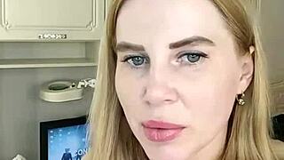 Sugarnadya waxes the client's slender legs, revealing her perfect ass close up