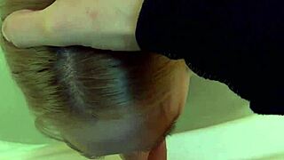 Sarah blows her dude's cock in the jacuzzi.