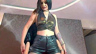 Natalie's Young 18+ Passion Involves Feet And Pantyhose Fetish