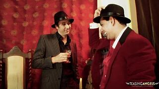 Guys Drill Babes' Tight Cunts!