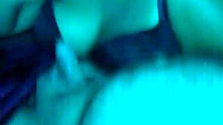 Perempuan latina gemuk susah hisap kote jadi aku pancut atas temboknya