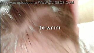 Interactive oral service with deep throat.