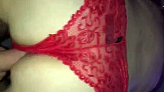 아마추어가 집에서 만든 비디오로 장난감으로 자위