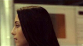 Anna rose takes out bad mood on cristal caitlin