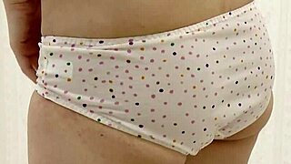 asian japanese girls konoha and himawari in cute underwear show