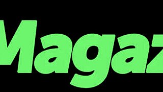 i'm blonde petite 18+ emi clear, shavin my legs n lil pussy in da bath