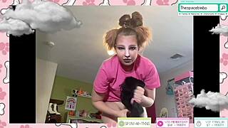 Puppygirl shines in ManyVids liveshow with playful webcam roleplay highlights