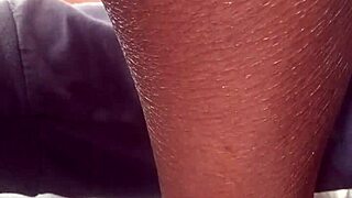 Slut cheats while playing with her clit 😈