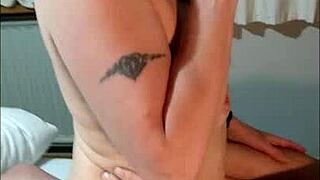 riding my fuck buddy while talking to mummy on phone