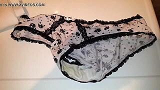 feeling the thrill of my 20-year-old niece's used panties in hd720