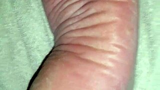 Big ass BBW teases with dildo ride?