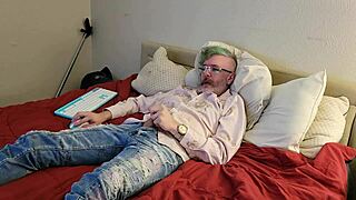 volledig gekleed stijlsessie met mijn sexy emo buurvrouw. kan niet geloven dat we dit deden zonder uitkleden!