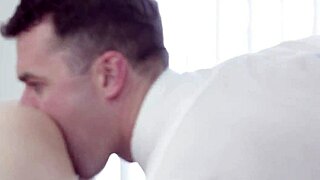 Wow! Teen Masseur Tribs Client's Wet Cunt Seductively!