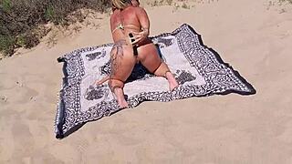 a good bitch screwed on the beach