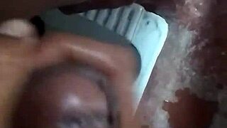 handsome pintu in toilet room handjob